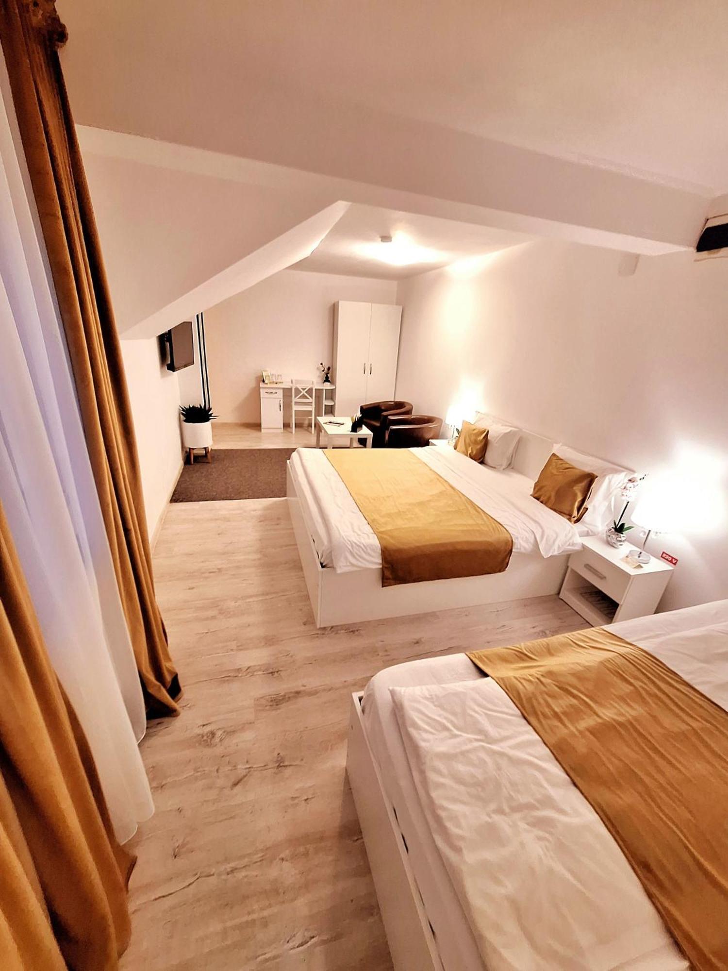 Pensiunea Tinelu Brasov ซาเชเล ห้อง รูปภาพ